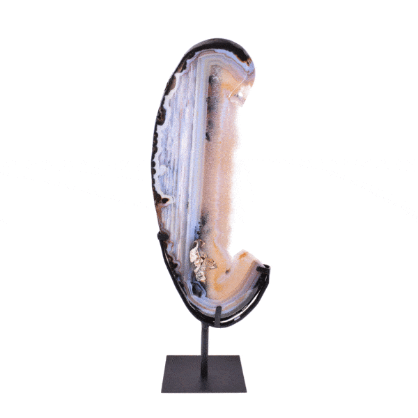 Polished slice of natural agate gemstone with crystal quartz, placed on a black metallic base. The slice of agate with the base has a height of 58.5cm. Buy online shop.