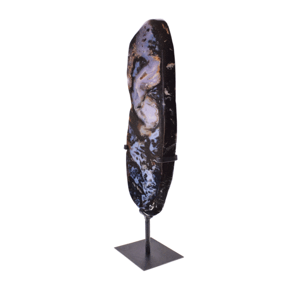 Polished slice of natural agate gemstone with crystal quartz, placed on a black metallic base. The slice of agate with the base has a height of 60cm. Buy online shop.