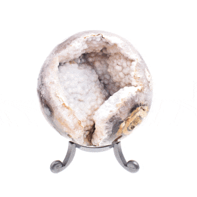 Sphere made of natural agate gemstone with crystal quartz and a diameter of 7cm. The sphere comes with a grey plexiglass base. Buy online shop.