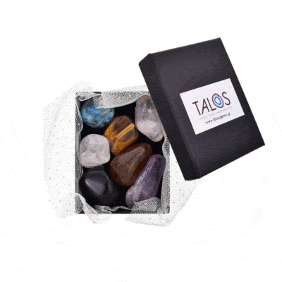 Give a unique present this Christmas! The Chakra Stones Gift Box includes natural stones for grounding, balance, and spiritual upliftment! 